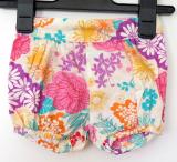 Blommiga korta shorts