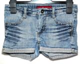 Jeans-shorts med nitar